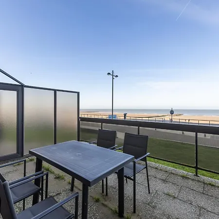 Attractive With A Sea-view Middelkerke